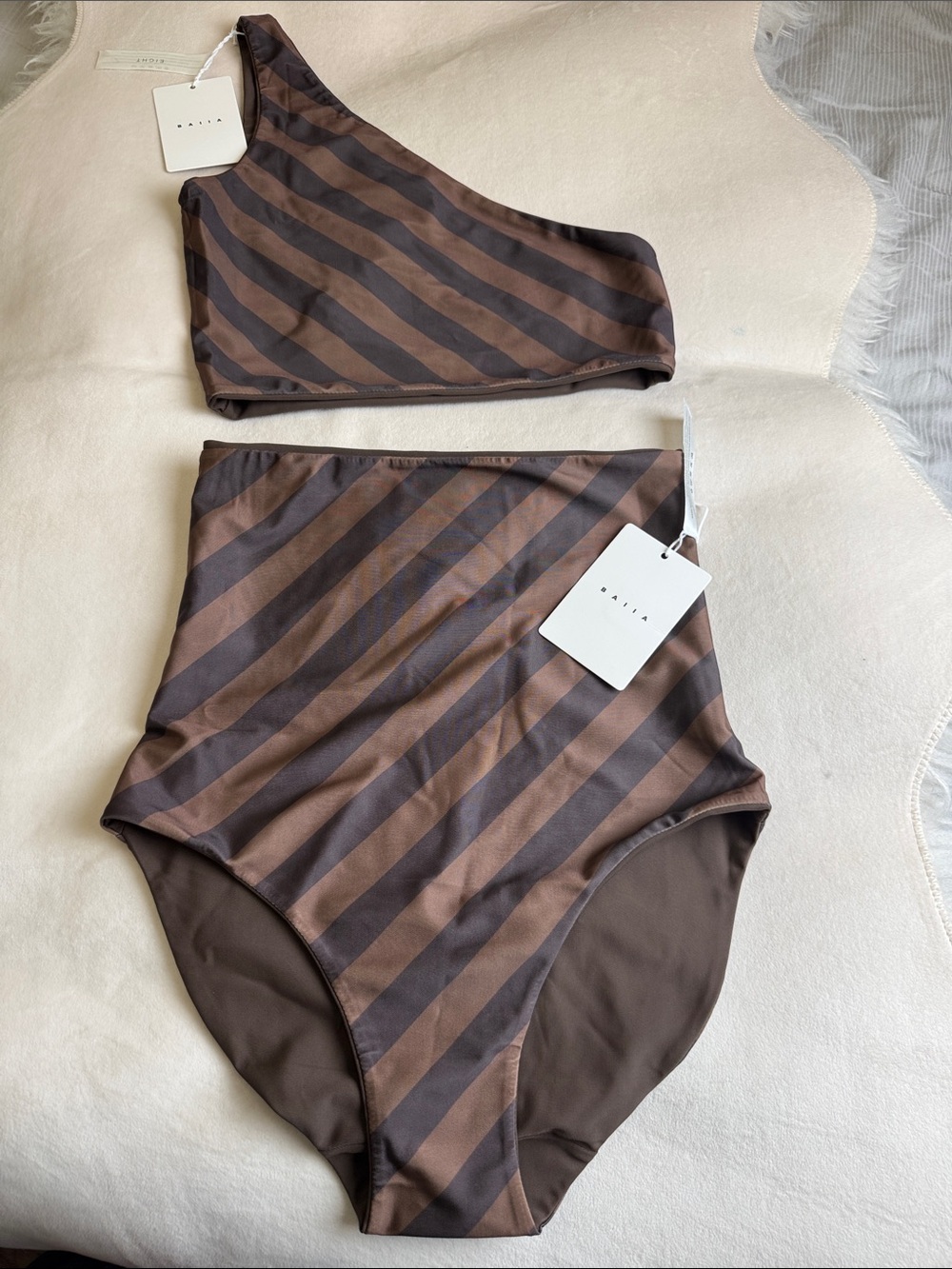 NWT BAIIA SIZE 4 two piece Espresso brown reversible bikini swim set